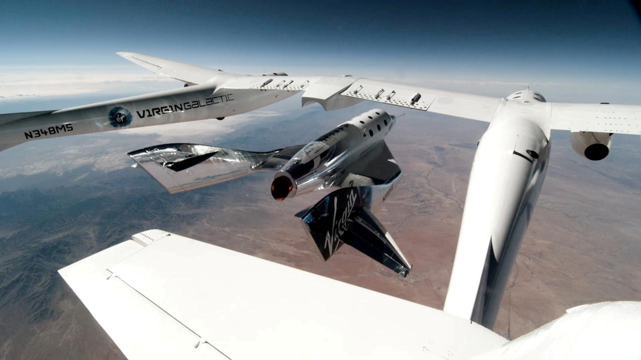 Le vaisseau SpaceShip2 se séparera de son avion lanceur à 14'000 mètres d'altitude pour monter jusqu'à 110'000 mètres, soit plus de 10 fois la hauteur à laquelle volent les avions de ligne. [Reuters - Virgin Galactic]