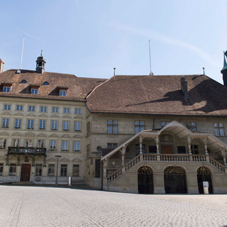 L'Hôtel de Ville de Fribourg, photographié en 2017. [Keystone - Thomas Delley]