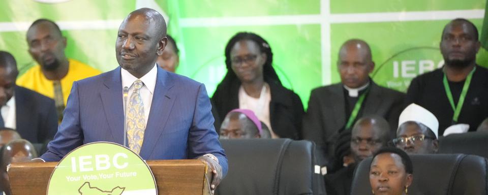 Le vice-président sortant William Ruto a été déclaré lundi vainqueur de l'élection présidentielle du 9 août au Kenya. [Keystone - Sayyid Abdul Azim]