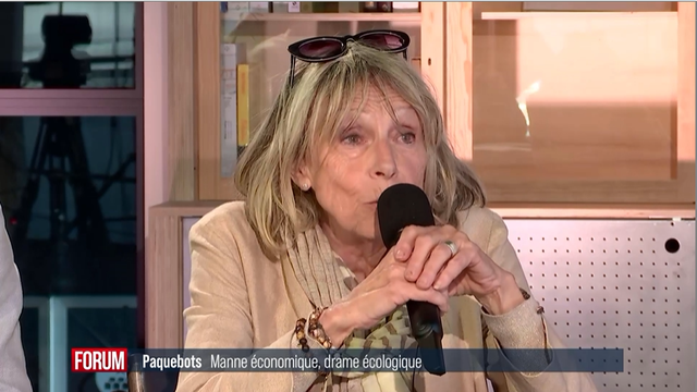 Débat entre Théo Challande Névoret, écologiste, adjoint au maire de Marseille, Philippe Pujol, journaliste, lauréat du prix Albert-Londres, auteur de deux ouvrages marquants sur Marseille et Michèle Rauzier, habitante de Marseille qui tient une chambre d’hôte. [RTS - RTS]