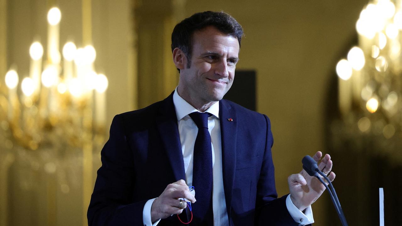 Emmanuel Macron ne juge toujours pas le moment opportun pour se déclarer candidat à la présidentielle française. [Sarah Meyssonnier]