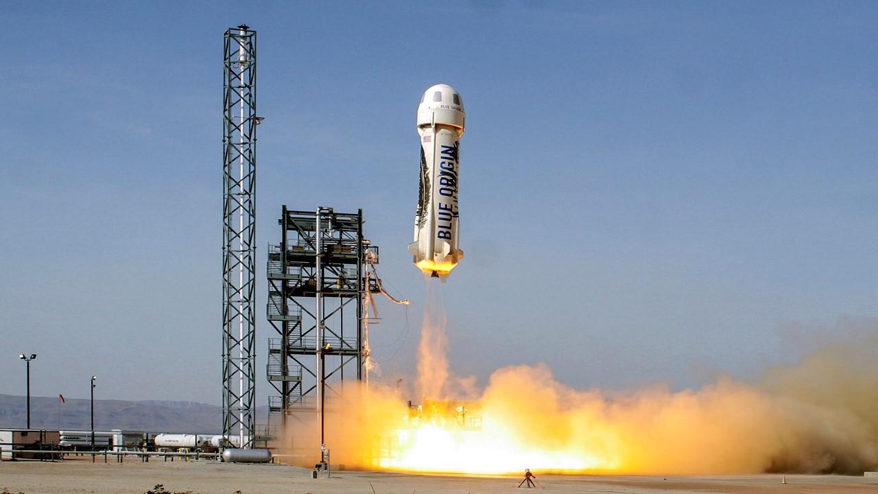 Décolage d'une fusée de type New Shepard de Blue Origin le 19 juin 2016 [Blue Origin/Wikipedia]