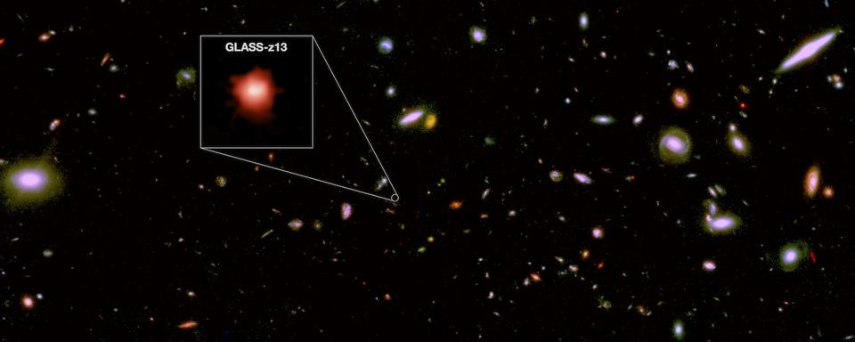 Le papier parlant de la galaxie la plus lointaine, GL-z13, a été prépublié le 19 juillet 2022 dans arXiv. [NASA/CSA/ESA/STScl - Naidu et al. 2022, Castellano et al. 2022/T. True (UCLA) and GLASS-JWST/P. Oesch & G. Brammer (UNIGE & Cosmic Dawn Center, NBI, Uni Copenhagen)]