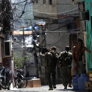 Les opérations policières font régulièrement de nombreuses victimes au Brésil, notamment dans les favelas à Rio. [Reuters - Ricardo Moraes]