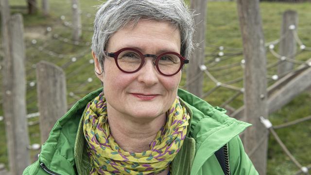 Catherine Fussinger, co-présidente suisse de l'Association "Familles arc-en-ciel" et responsable de recherche à l'Institut des humanités en médecine au CHUV, sera la nouvelle responsable des questions LGBTIQ+ dans le canton de Vaud. [Canton de Vaud - ARC Sieber]