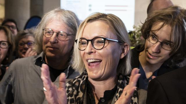 La Centriste Astrid Bärtschi se réjouit de son élection au Conseil-exécutif bernois. [Keystone - Alessandro della Valle]