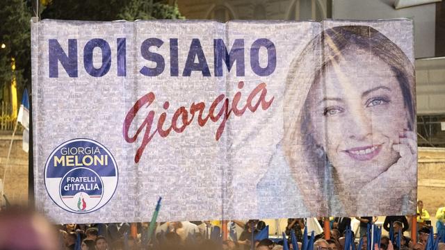 "Nous sommes Giorgia" au meeting de fermeture de Fratelli d'Italia, à Rome, le 22 septembre 2022. [AFP - Eliano Imperato / Controluce]