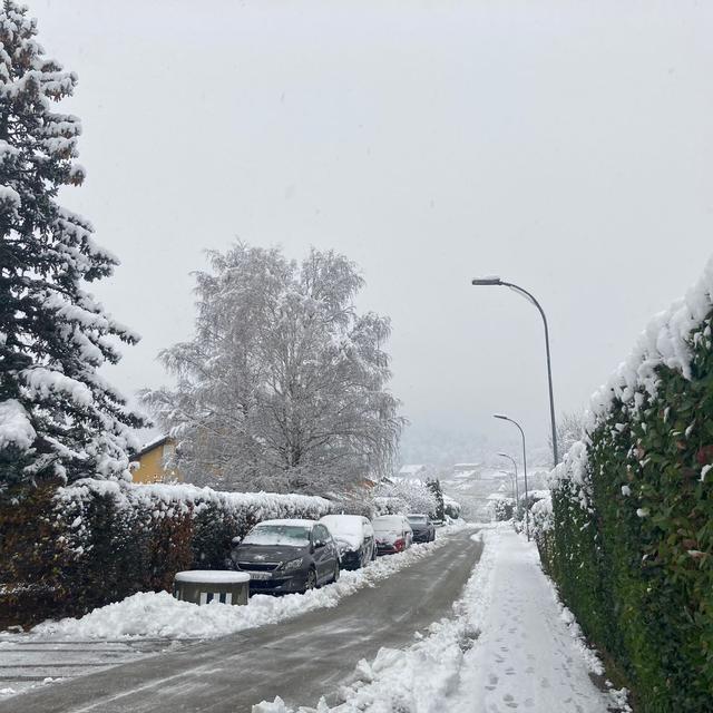 La commune neuchâteloise de Boudry sous la neige. [RTS - Cécile Rais]