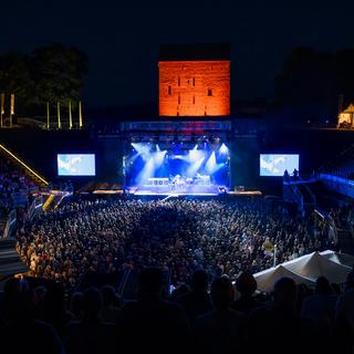 Le groupe Status Quo en concert au Festival Rock Oz'Arènes le 10 août 2022. [KEYSTONE - Jean-Christophe Bott]