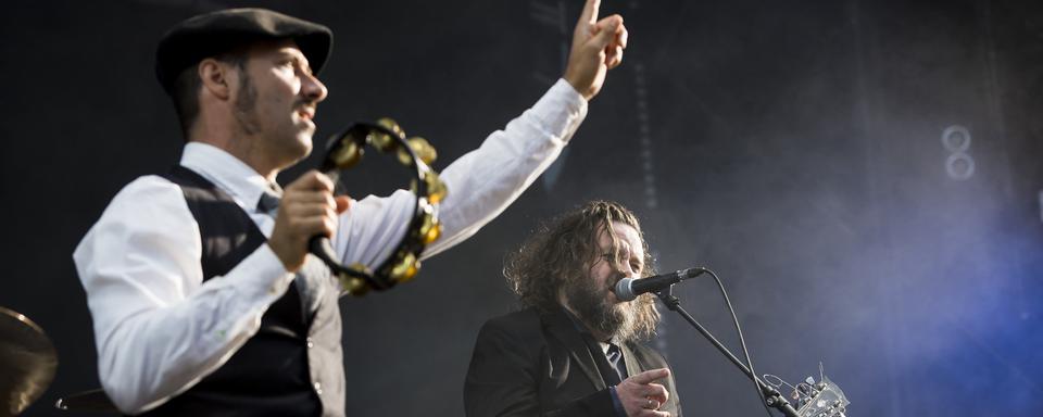 Le groupe "The Inspector Cluzo" au Paléo Festival en 2017. [Keystone - Jean-Christophe Bott]