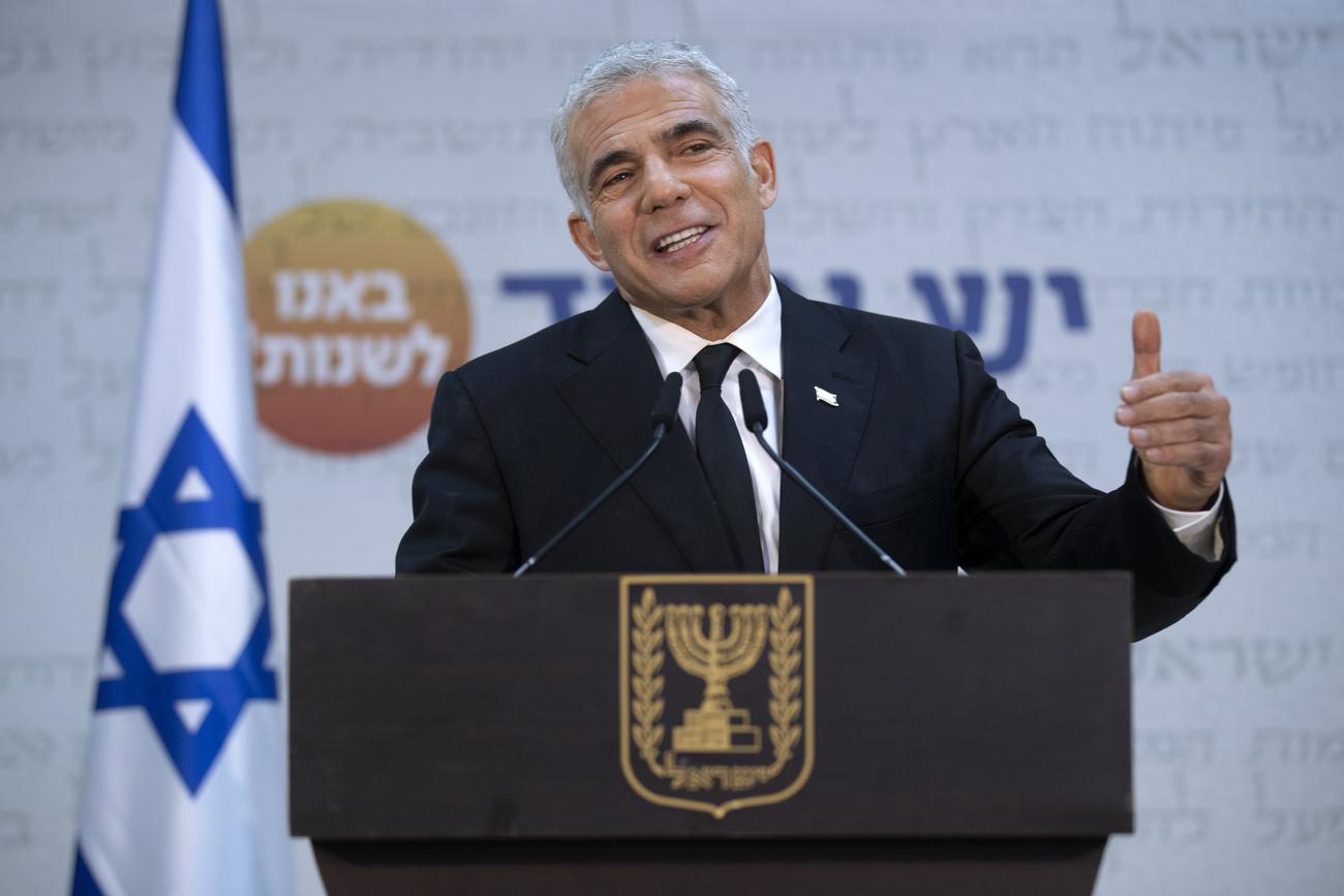 Les élections législatives israéliennes de 2022 auront lieu le 1er novembre 2022 pour désigner les 120 membres de la Knesset. Ici l'actuel Premier ministre Yaïr Lapid. [Keystone/AP Photo - Oded Balilty]