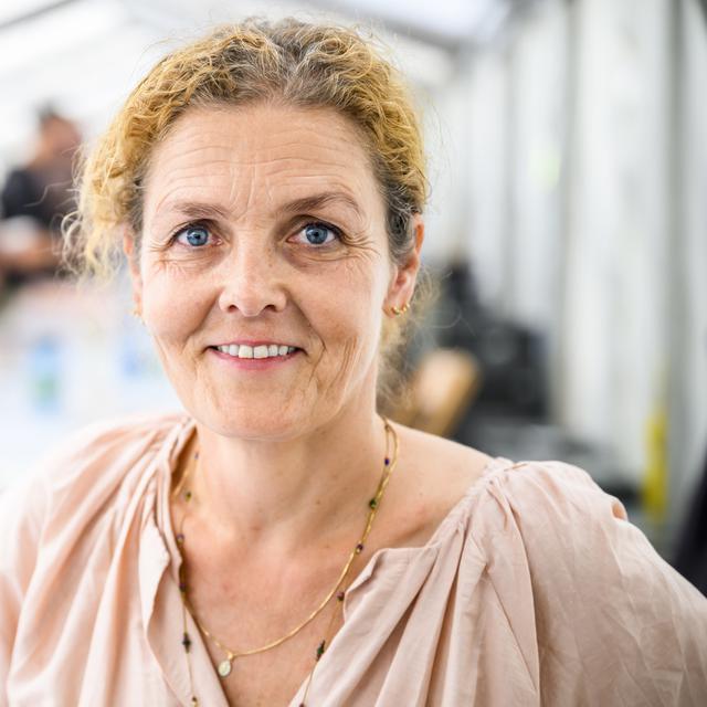 L'auteure valaisanne Sarah Jollien-Fardel lors de la 13e édition du festival morgien Le livre sur les quais le 4 septembre 2022. [Keystone - Jean-Christophe Bott]