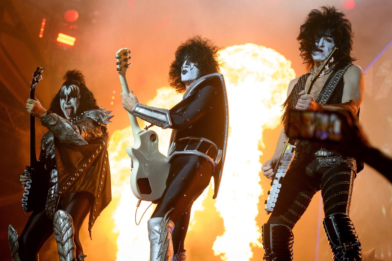 Le groupe américain Kiss sur la grande scène du Paléo Festival de Nyon, le 19 juillet 2022. [Keystone via AP - Laurent Gillieron]