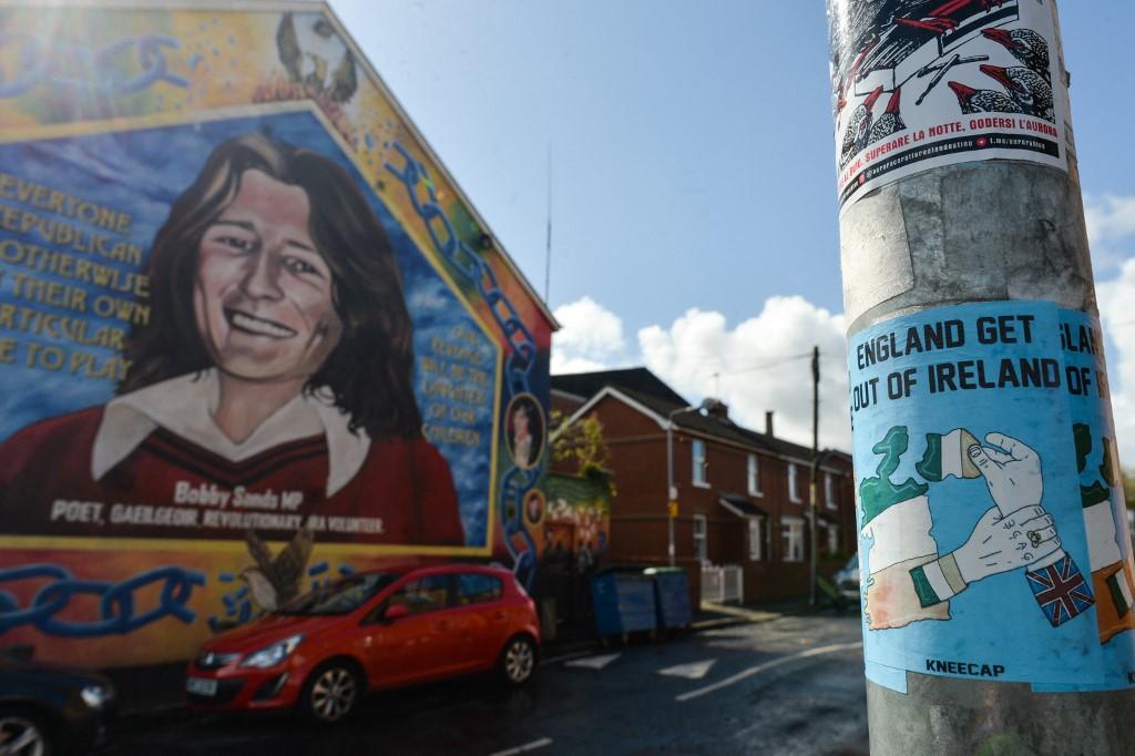 Peinture murale illustrant  Bobby Sands. [AFP - Artur Widak/NurPhoto]