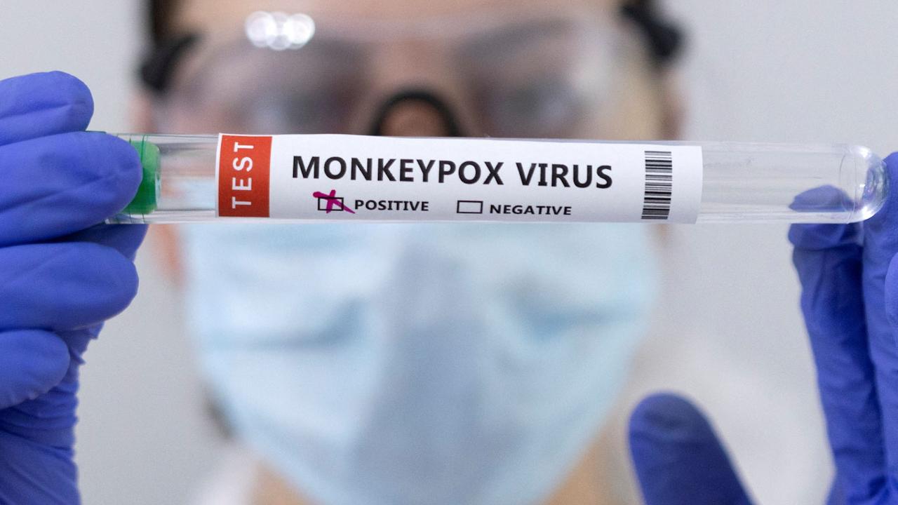 Une étude prône la vaccination préventive des personnes à risque contre la variole du singe [Reuters - Dado Ruvic]