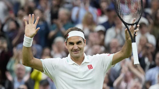 Roger Federer à Wimbledon en 2021. [Keystone - AP Photo/Kirsty Wiggleswor]