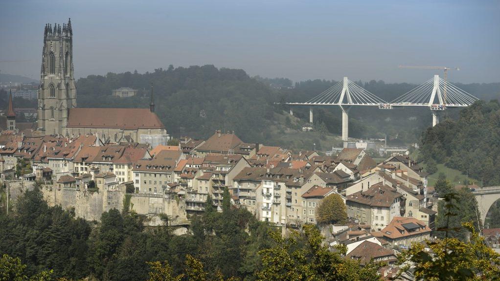 Une vue de la ville de Fribourg. [Keystone - Laurent Gillieron]