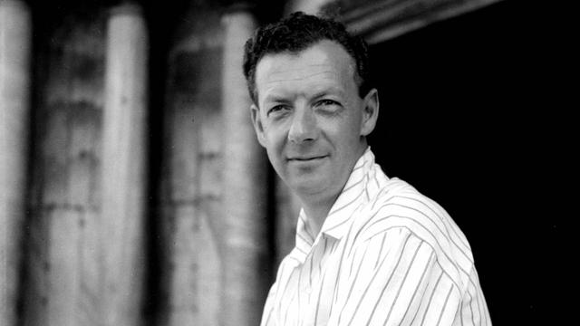 Benjamin Britten (1913-1976), compositeur anglais, au festival de Venise, en 1954. [AFP]