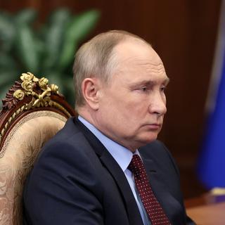 Le président Vladimir Poutine au Kremlin le 2 mars 2022. [EPA/Kremlin Pool/Sputnik - Mikhail Klimentyev]