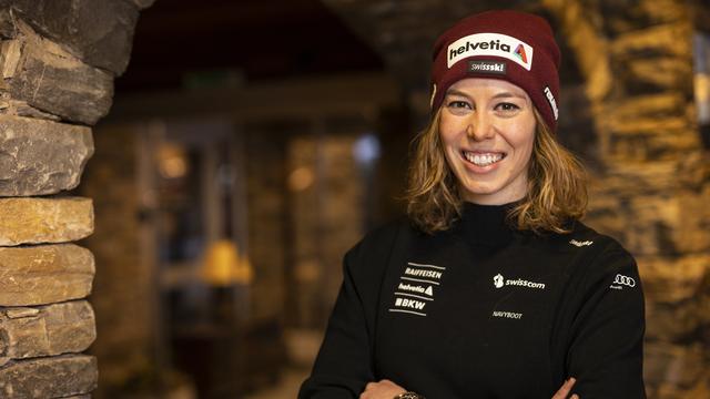 Michelle Gisin tout sourire malgré la fatigue. [Alessandro della Valle]