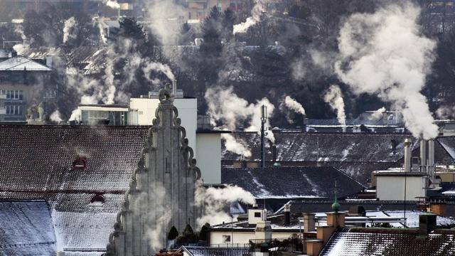 Le gouvernement propose une nouvelle loi sur le CO2 sans taxe. Image d'illustration. [KEYSTONE - Alessandro Della Bella]