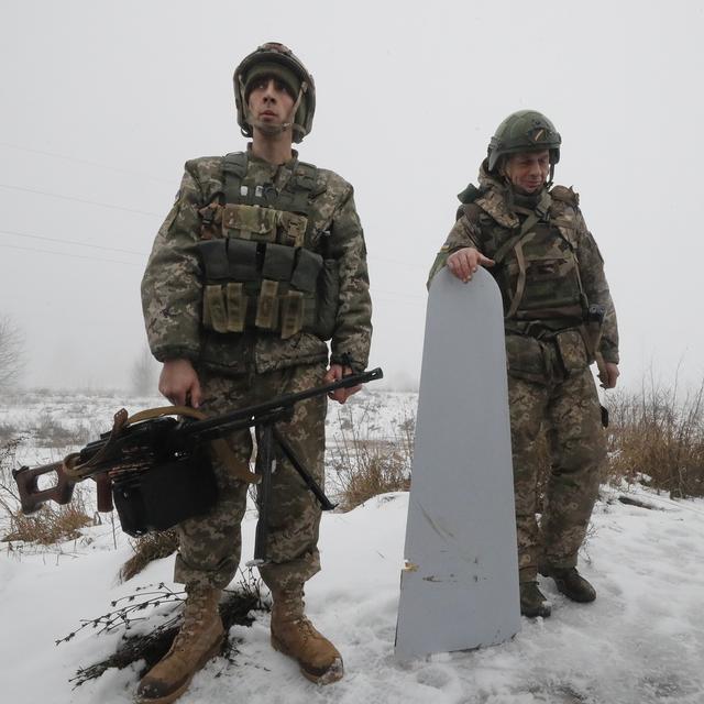 54 des 69 missiles russes lancés ont été abattus, selon la défense antiaérienne ukrainienne. [Keystone - EPA/Sergey Dolzhenko]