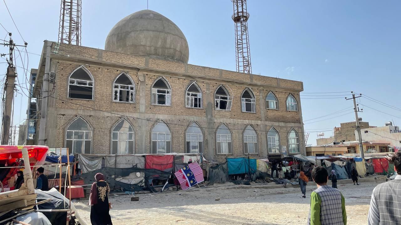 Une explosion dans une mosquée chiite d'Afghanistan fait au moins 10 victimes. [ANADOLU AGENCY VIA AFP - SAYED KHODAIBERDI SADAT]