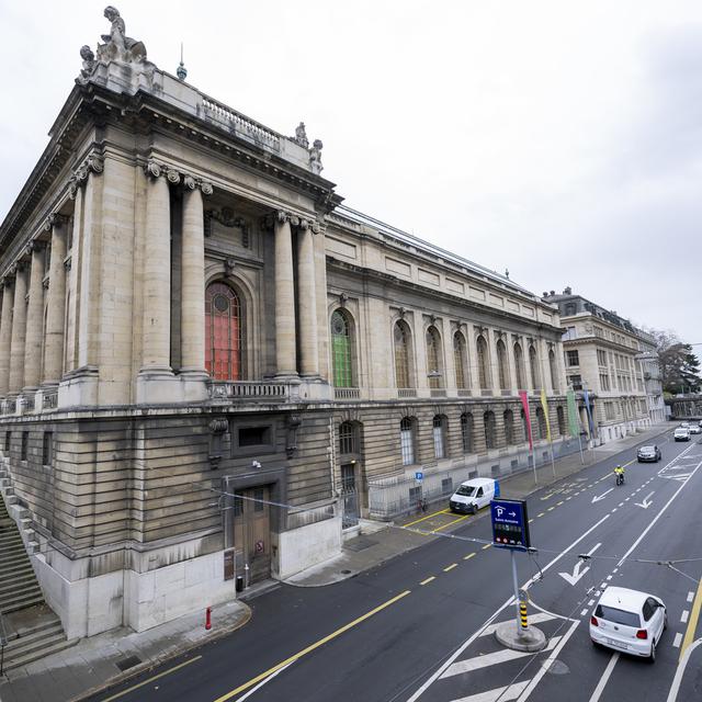 Le Musée d'art et d'histoire de Genève, photographié le 22.12.2022. [Keystone - Martial Trezzini]