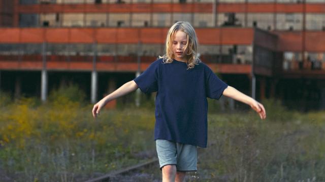 Aliocha Reinert dans le film "Petite nature" de Samuel Theis. [Avenue B Productions / France 3 Cinéma]