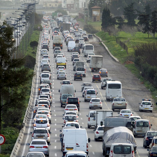 Le prix des voitures était devenu inaccessible pour une grande part de la population en Algérie. [AFP]
