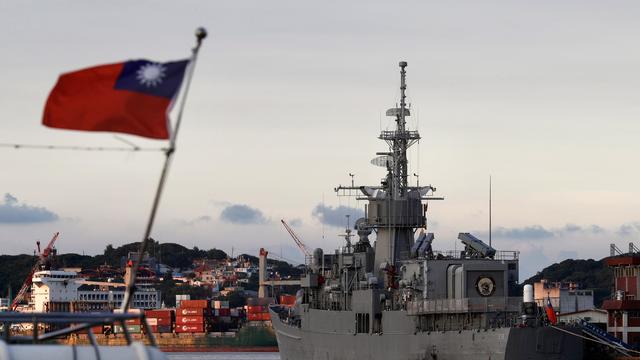 Un navire militaire dans le port de Taïwan. [Keystone/EPA - Ritchie B. Tongo]