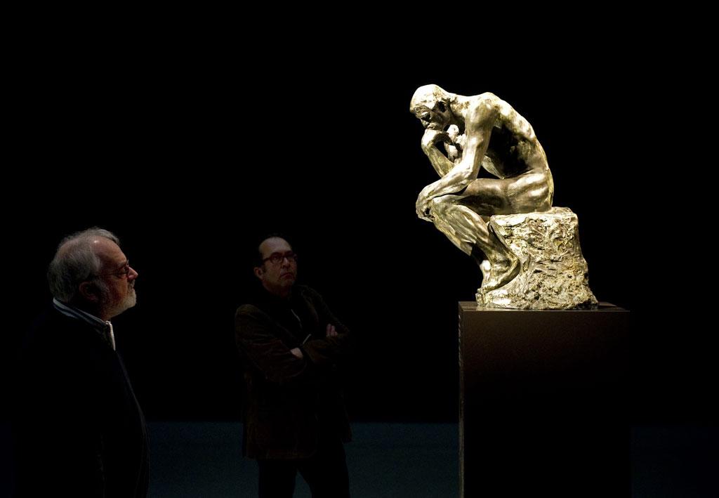 Mais que se passe-t-il dans la tête du Penseur d'Auguste Rodin? [AFP - Toussaint Kluiters]
