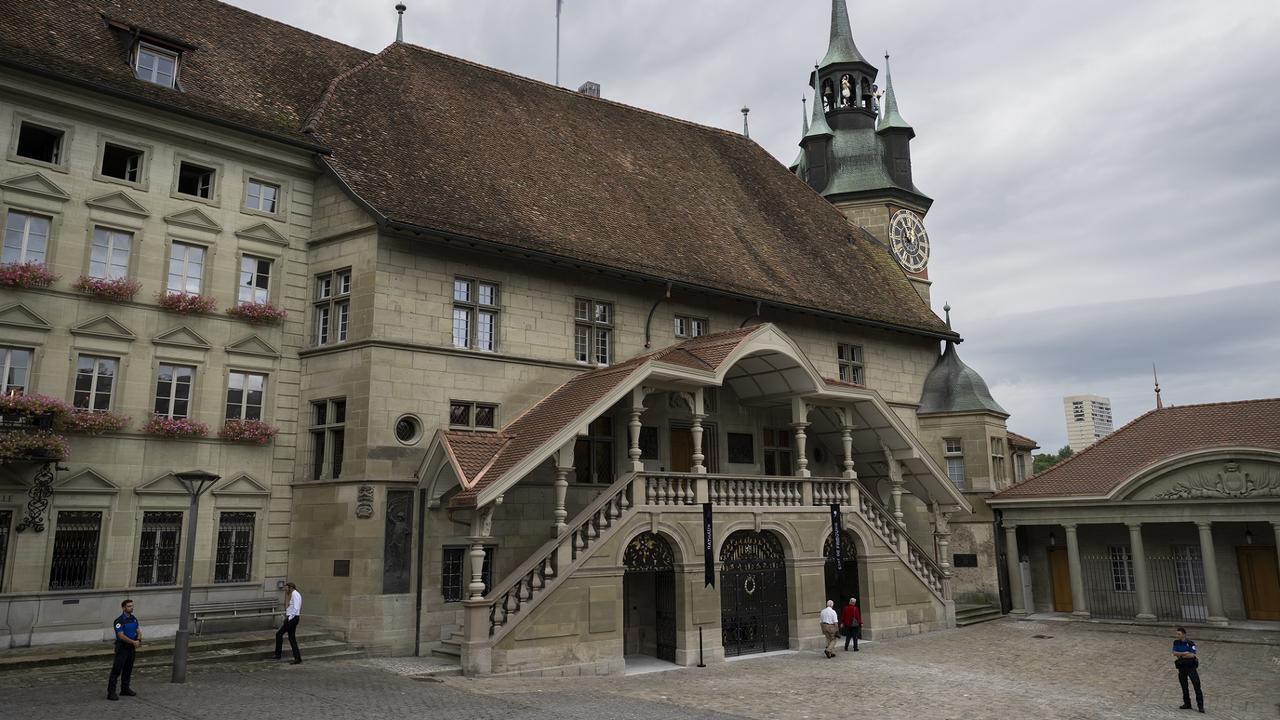 L'hôtel cantonal de Fribourg a été rénové et pourra à nouveau accueillir le Grand Conseil. [Keystone - Anthony Anex]