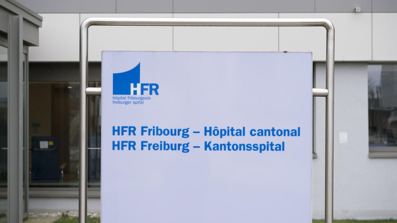 L'Hôpital fribourgeois a enregistré une perte de près de 26 millions de francs l'année passée. [KEYSTONE - Anthony Anex]