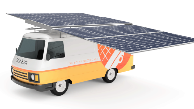 Avec des panneaux solaires sur un van, des ingénieurs veulent voyager durable. [https://soleva.org/ - Soleva]