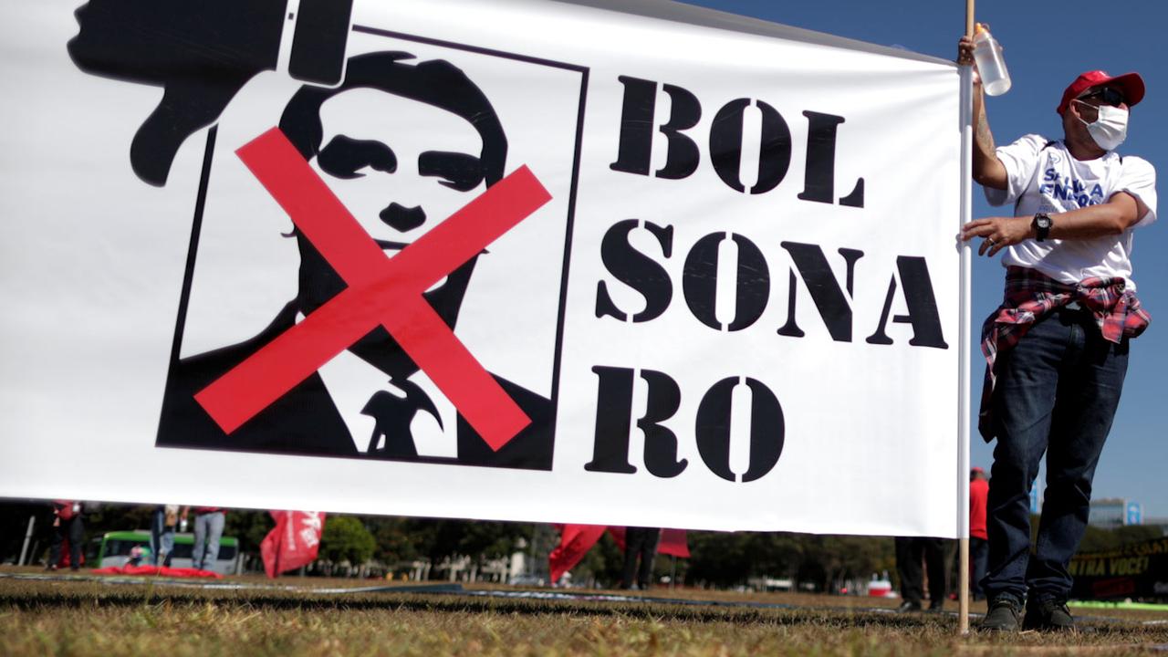 Manifestant anti-Bolsonaro à Brasilia en mai 2021. [Reuters - Ueslei Marcelino]
