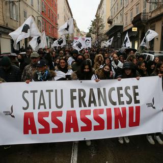 Une manifestation en soutien d'Yvan Colonna a viré à "l'émeute" à Bastia. [AFP - Pascal Pochard-Casabianca]
