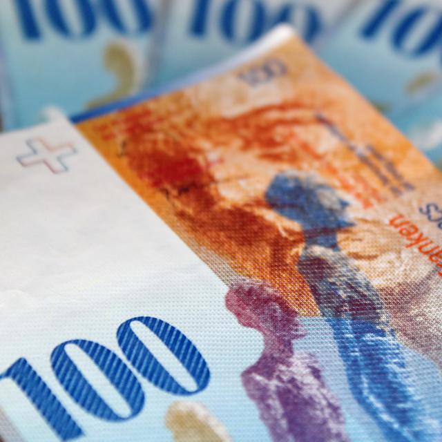 100 francs suisses, Billets de banque suisses. [Depositphotos - Elenarts]