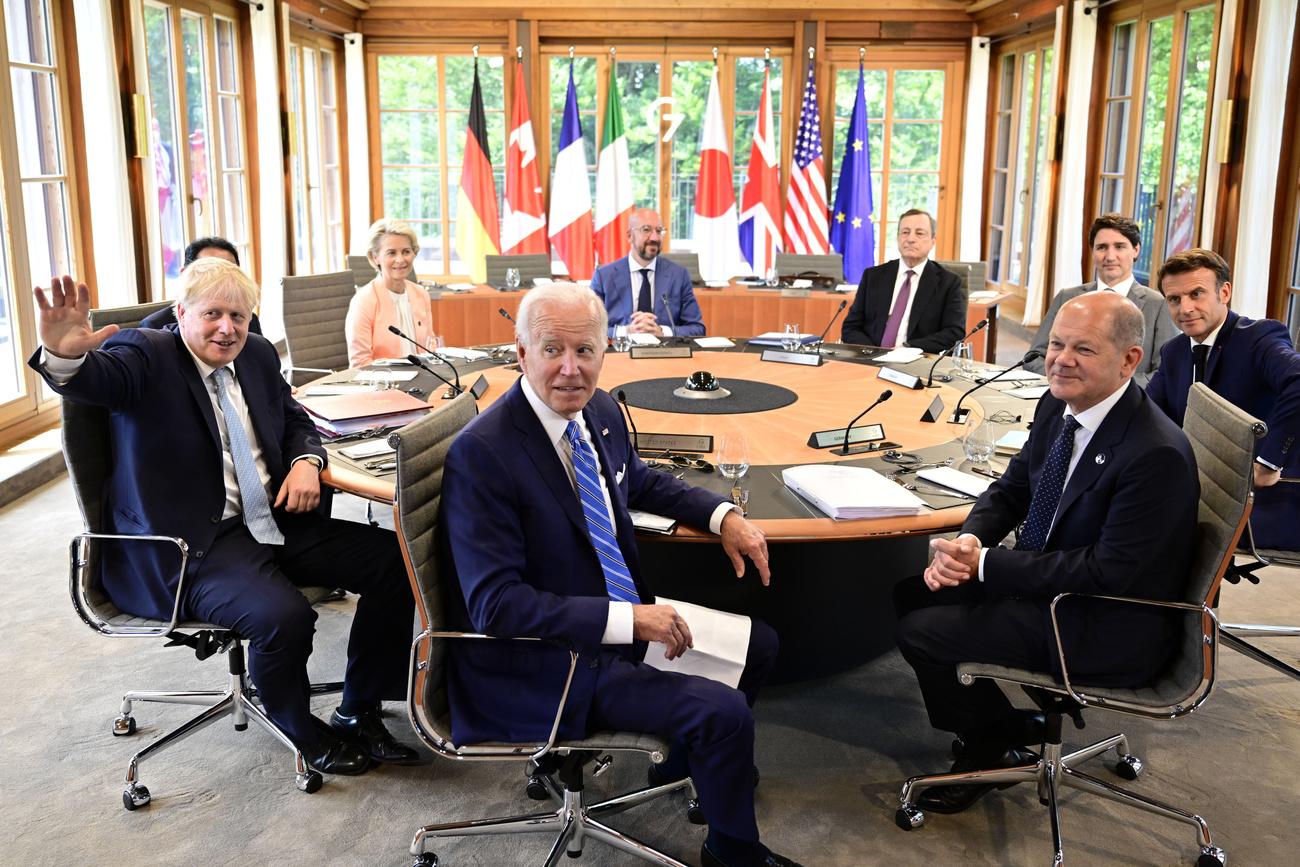 Les dirigeants du G7 et les dirigeants de l'Union européenne réunis en Allemagne. [Keystone - John MacDougall/Pool Photo via AP]