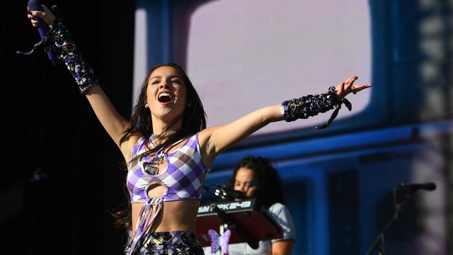 La chanteuse américaine Olivia Rodrigo au festival de Glastonbury le 25 juin 2022. [AFP - ANDY BUCHANAN]