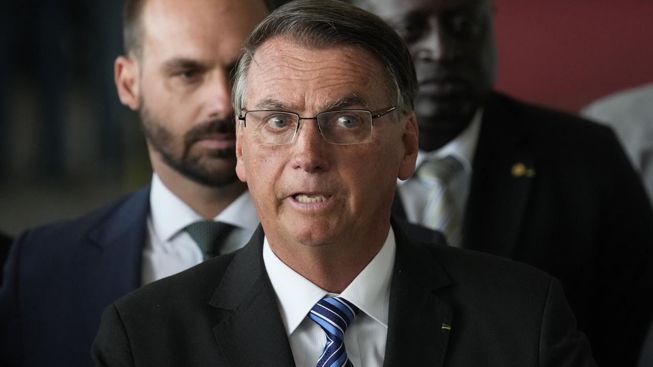 Jair Bolsonaro n'a plus été revu en public depuis le 1er novembre, au lendemain de sa défaite. [AP/Keystone - Eraldo Peres]