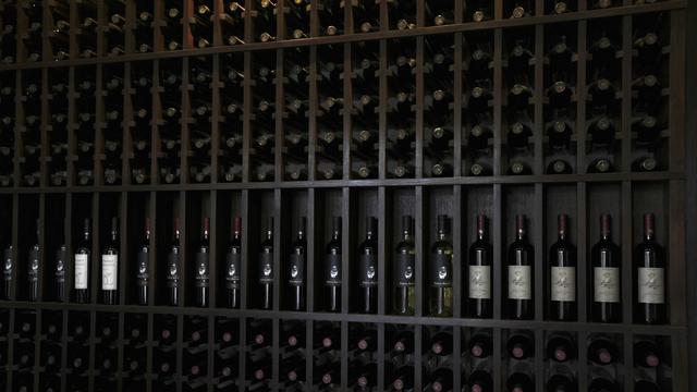 Une cave à vin. [AP Photo - Fernando Llano - Keystone]