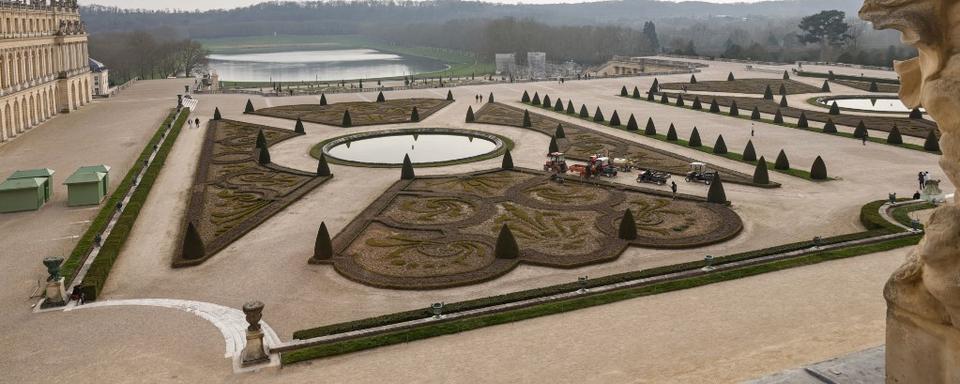 Les 27 Etats de l'Union européenne se réunissent au château de Versailles en sommet sur l'Ukraine. [AFP - Sameer Al-DOUMY]