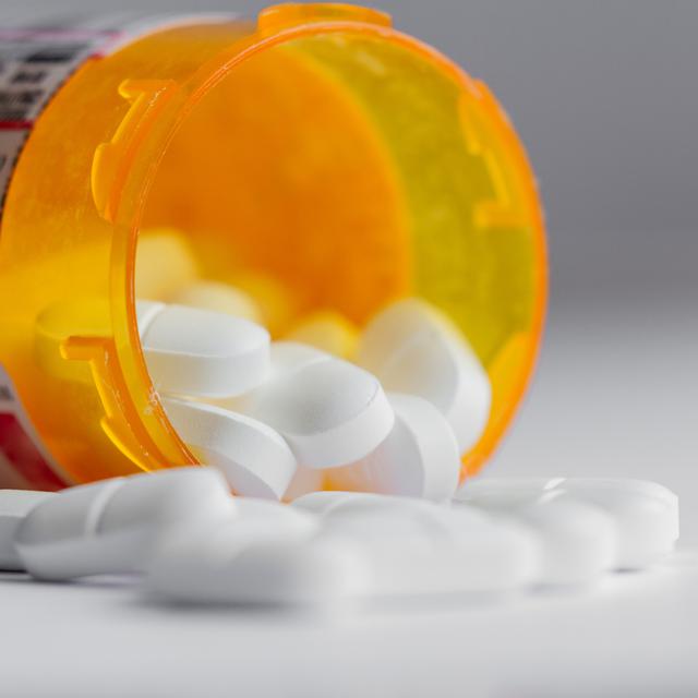 La Suisse prend-elle assez aux sérieux la menace des opioïdes ? [Depositphotos - wollertz]