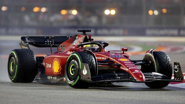 Charles Leclerc s'élancera de la pole lors du Grand Prix de Singapour. [IMAGO - Lionel Ng]