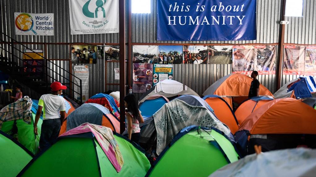 Camp de refoulés à Tijuana, au Mexique, en avril 2022. [AFP - Patrick T. Fallon]