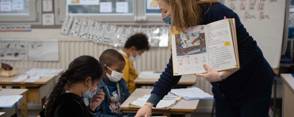 Les enseignants et enseignantes de France sont appelés à une grève jeudi. [AFP - Hans Lucas]