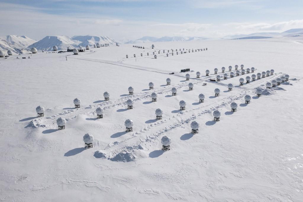 La gigantesque station satellite Svalsat, près de Longyearbyen. [AFP - Jonathan Nackstrand]