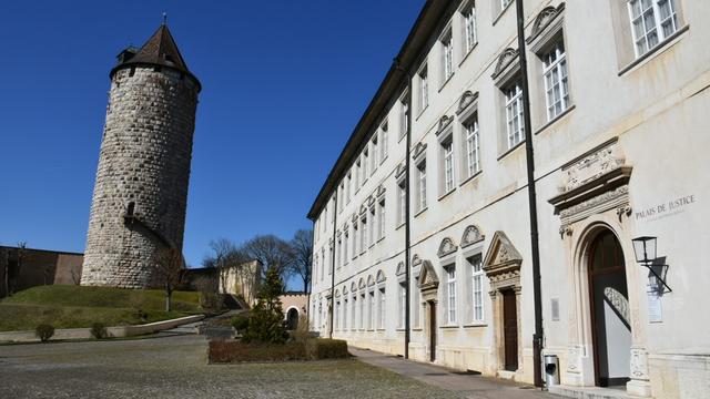 Le siège de la justice jurassienne au Château de Porrentruy. [RTS - Gaël Klein]