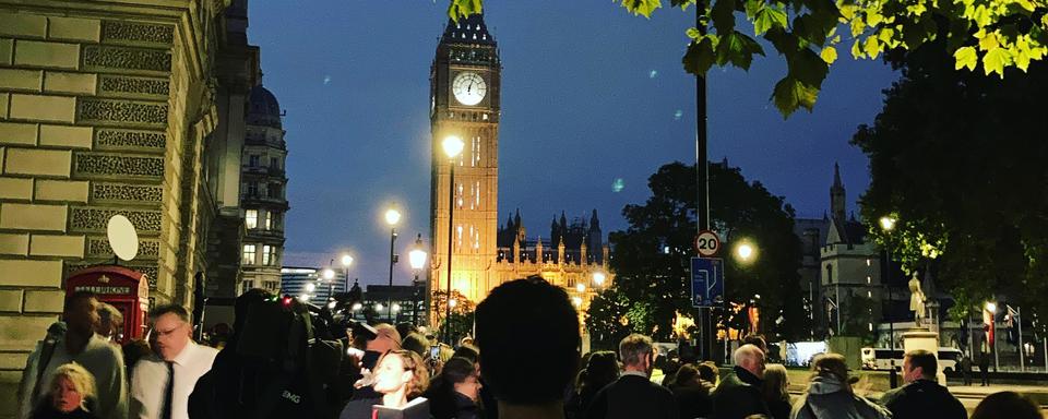 Plus personne ne peut accéder au Westminster hall. [RTS - Céline Tzaud]